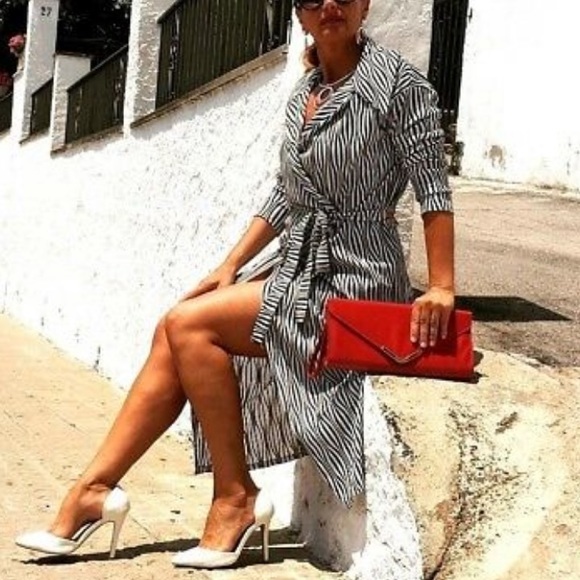 Zara Wrap Dress - Picture 3 of 7